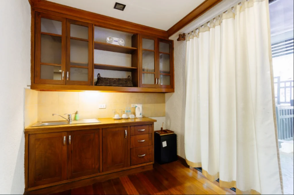 Coffee & Tea, Minibar, Water Heater